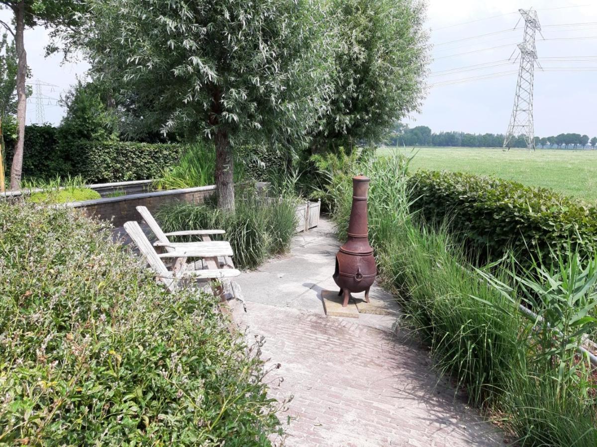 Luxe Gastenverblijf In Het Hart Van Friesland Akkrum Exterior photo